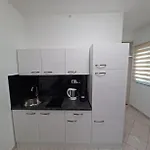 Apartment Amko *