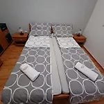 Apartment Amko *